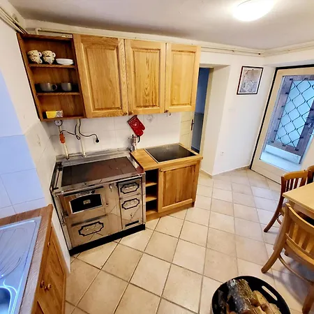 Počitniška hiša Cukova Bajta *