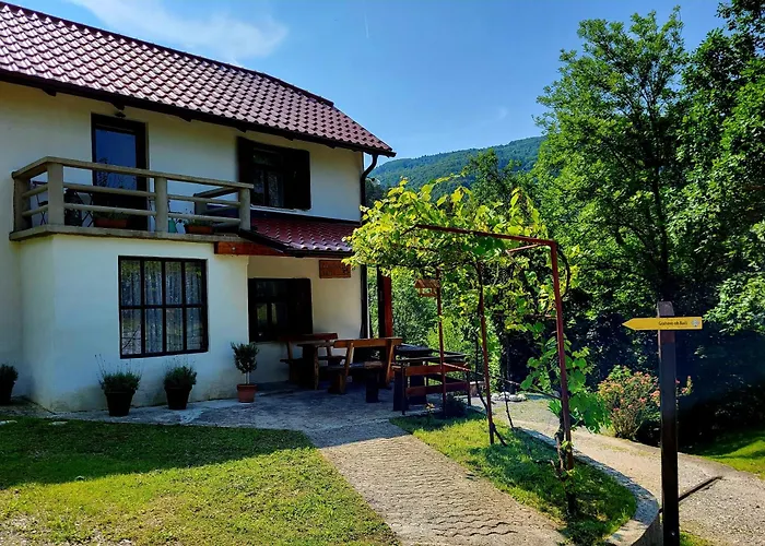 Cukova Bajta Casa de Férias